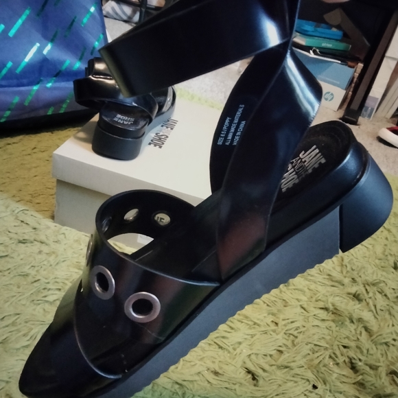 Women's black platform slingback sandals size 6.5 - Picture 4 of 5